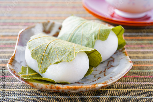 かしわ餅とお茶