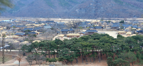 Fototapeta Naklejka Na Ścianę i Meble -  한국의 아름다운 전통 건축물