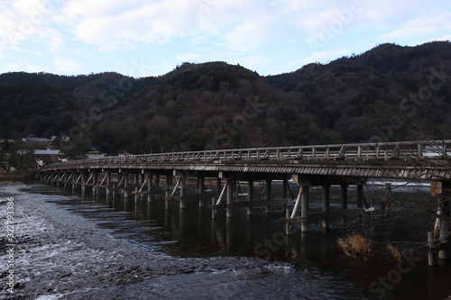 Wallpaper Mural 渡月橋　京都　日本 Torontodigital.ca