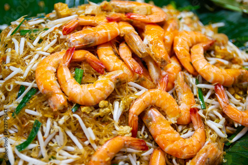 Photography Shrimp is in Pad Thai ,Pad Thai noodles, Thai street food in the market popular