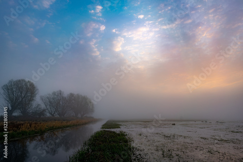 Nebelstimmung im Westhavelland © Christian Dandyk