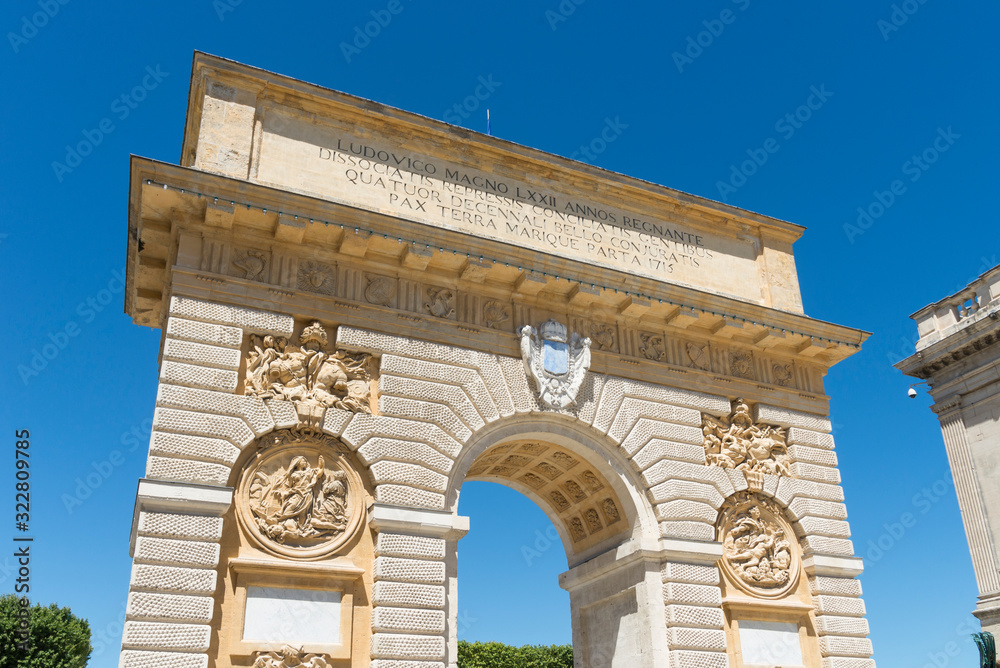 Fototapeta premium Arc de Triomphe de Montpellier en Occitanie