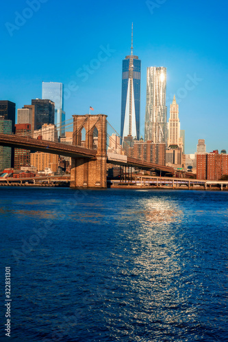 Beautiful Brooklyn Bridge sunrise, Manhattan in the Background © Bokicbo