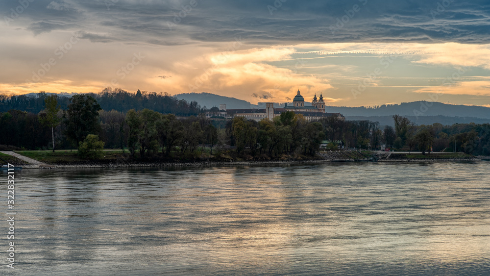 Donau bei Melk