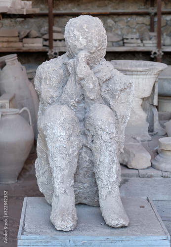 Pompeii suffocation victim