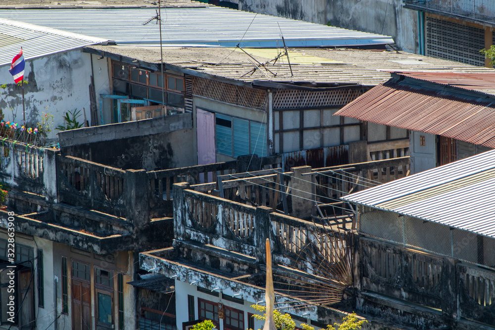 neglected buildings in Bangkok