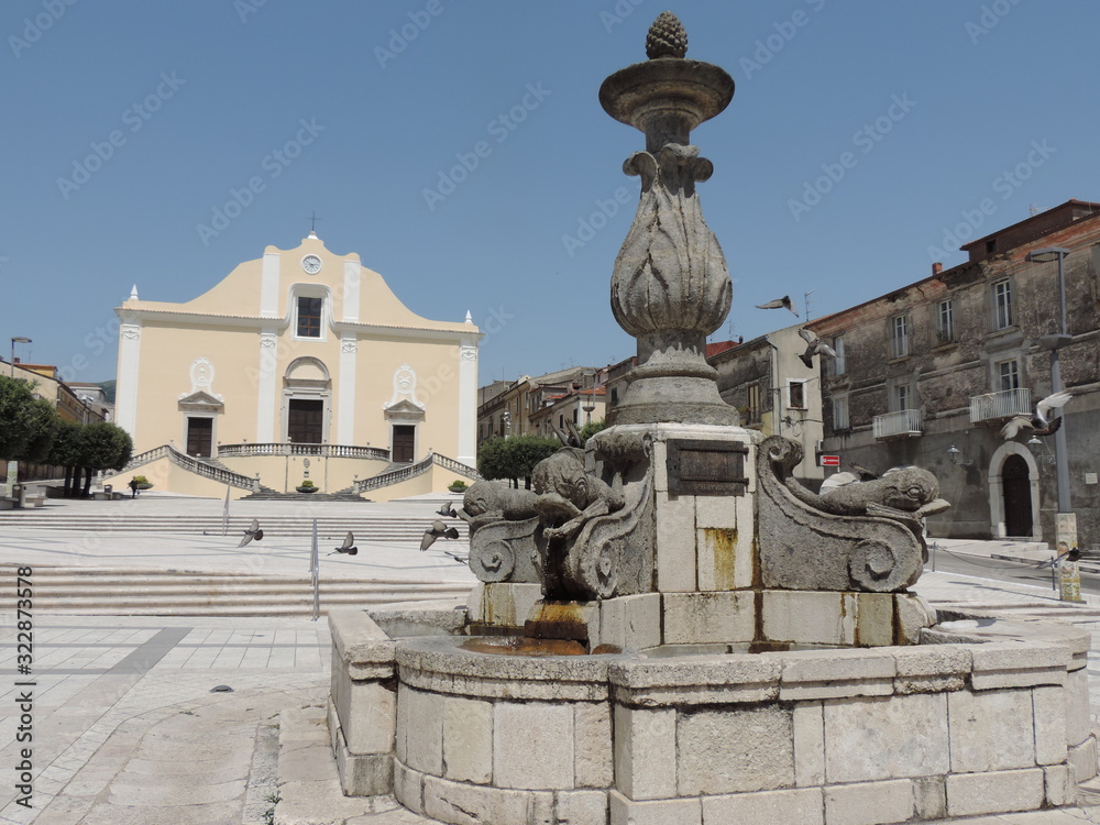 fontana dei delfini a Cerreto Sannita