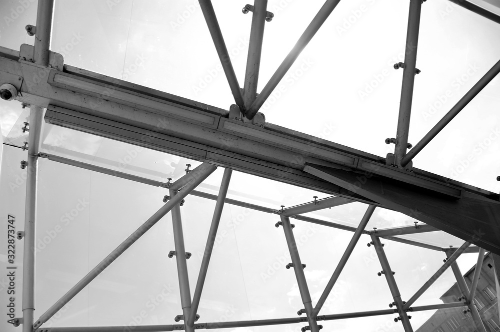 Arc polycarbonate canopy and reinforced concrete construction Arc polycarbonate canopy and reinforced concrete construction