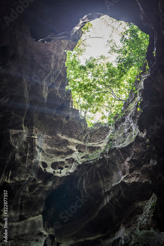 Cuevas de Mantetzulel en la Huasteca Potosina