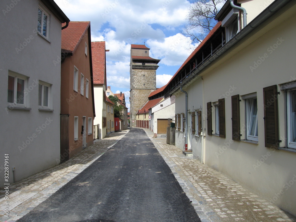 Reimlinger Tor und Kasarmen in Nördlingen