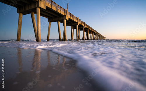 Obraz na plátně pensacola beach, pier in Florida in the beach during sunset