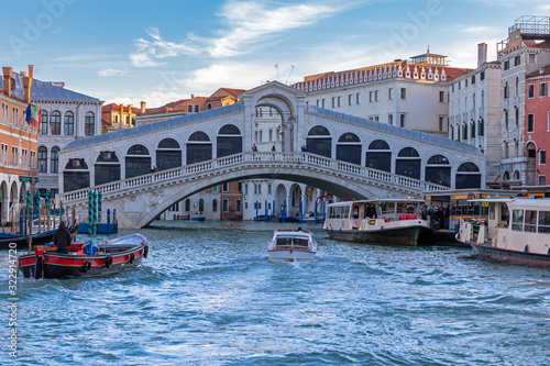 Rialtobrücke, Canale Grande, Venedig