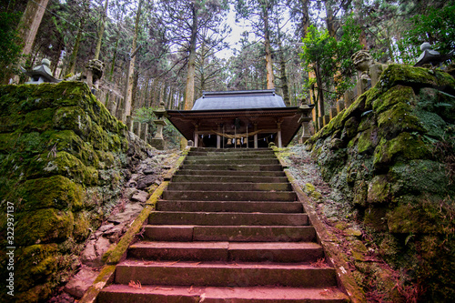 A shrine that was the stage of an animation quietly in the mountains