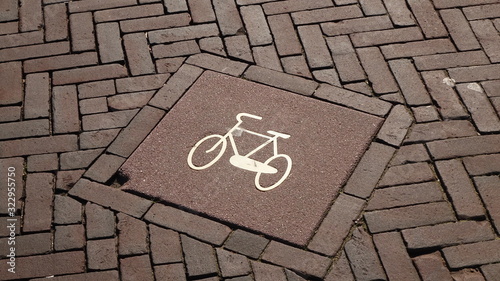 bicycle lane sign