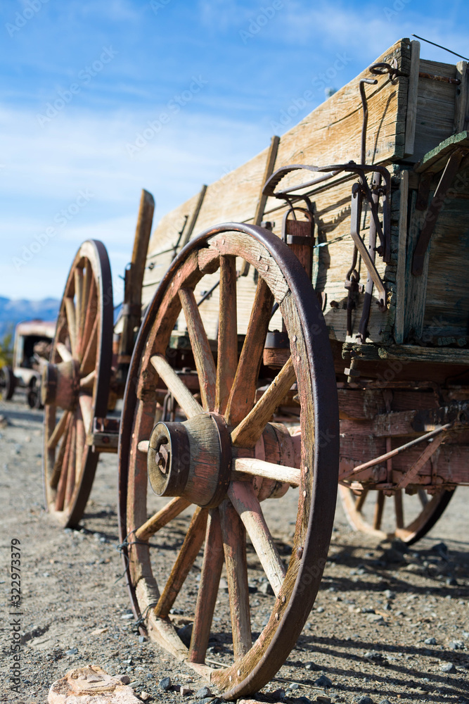 Fototapeta premium Old wooden wagon