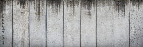 Panel kuchenny z motywem dirty leaking concrete wall  background texture with copy space