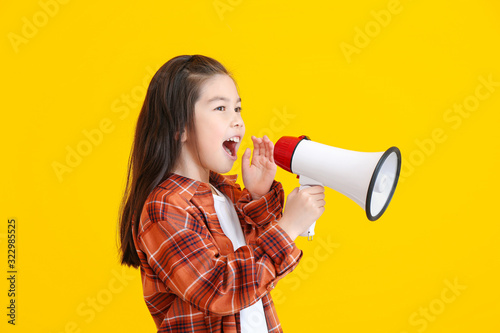 Cute little girl with megap...