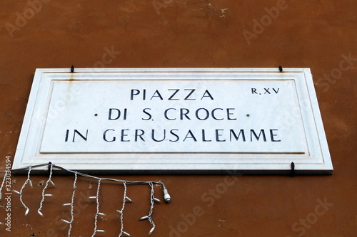 Fototapeta Naklejka Na Ścianę i Meble -  nomi delle strade e piazze di roma,italia