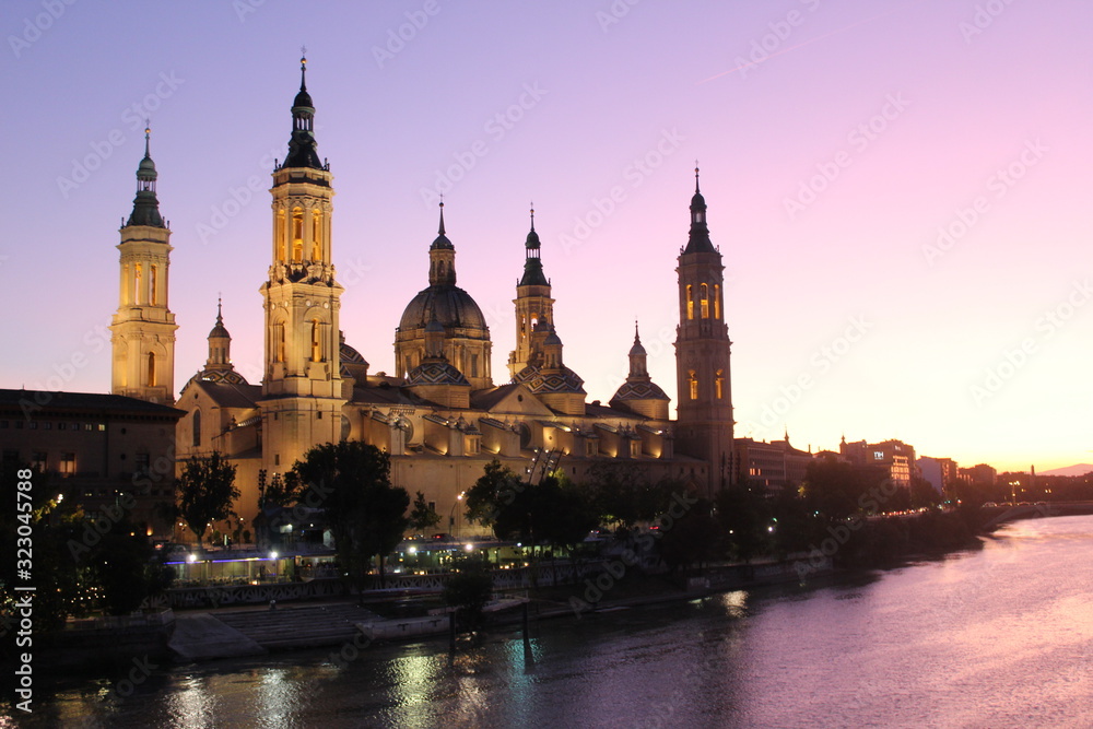 Catedral-Basílica de Nossa Senhora do Pilar - Saragoça