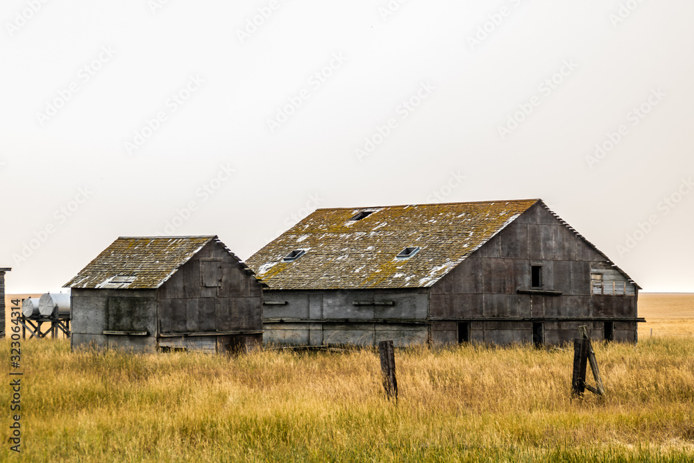 No matter where you drive in the country you can;t go far without passing an abondoned pice of history. Alberta, Canada No matter where you drive in the country you can;t go far without passing an abondoned pice of history. Alberta, Canada