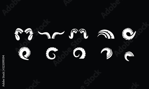 Set Horn Vector Logo Design Inspirations