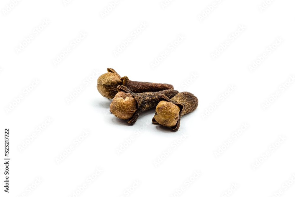 cloves isolated on white background cloves isolated on white background