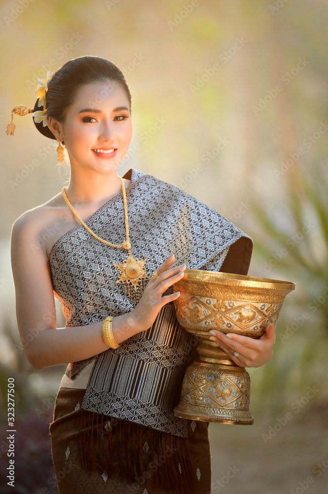 Woman Wearing Laos Traditional Dress Costumevintage Stylelaos Girl Dressed In Traditional Lao 