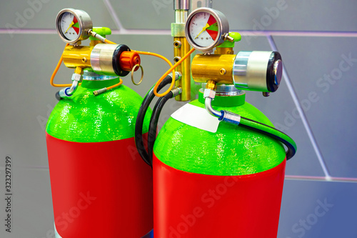 Tableau sur toile Extinguishers