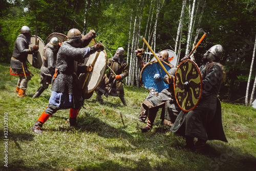 wojowie wczesnego średniowiecza photo