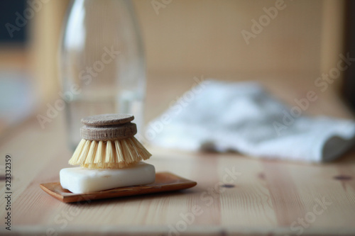 Bild auf Leinwand Solid soap and compostable dish brush in a zero waste household
