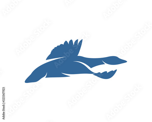 Swan logo vector design template, Silhouette Swan logo, Illustration © shuttersport