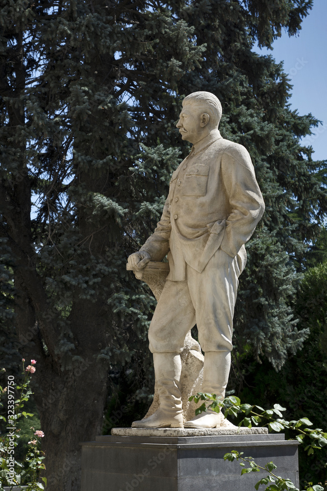 Georgia/Gori: Stalin`s statue