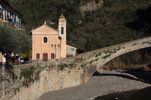 petite élise à Dolceacqua