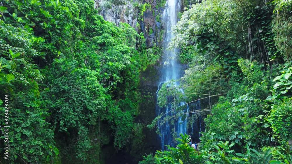 Maui, Hawaii Hana Highway Wailua Falls, near Lihue, Kauai. Road to Hana connects Kahului to