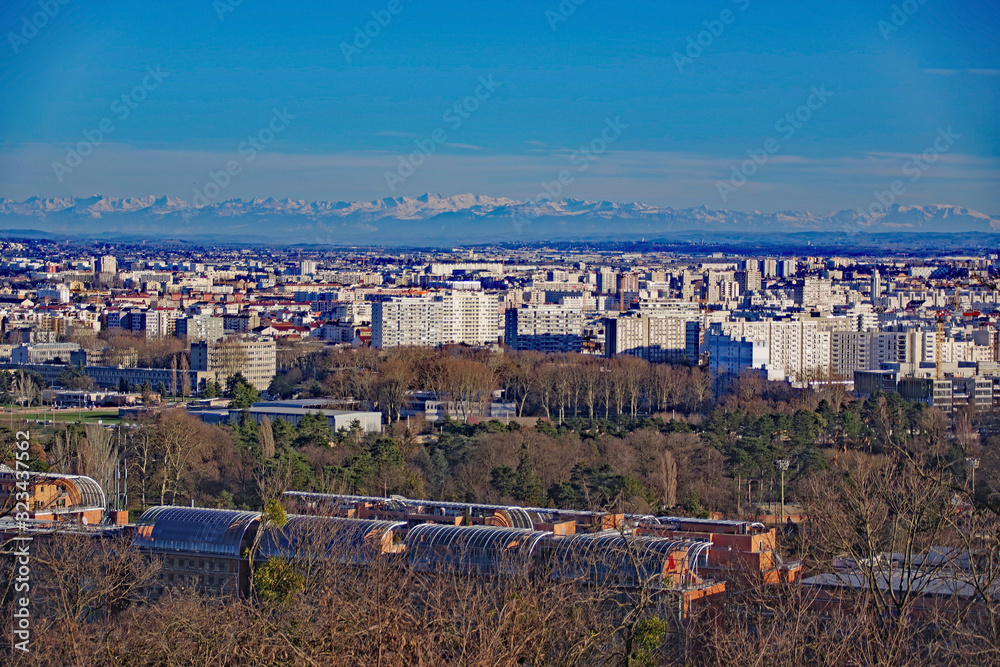 Obraz premium Vue de Lyon et des Alpes