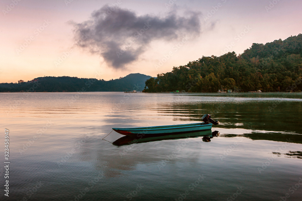 Fototapeta premium Sun moon lake in Taiwan at early morning.