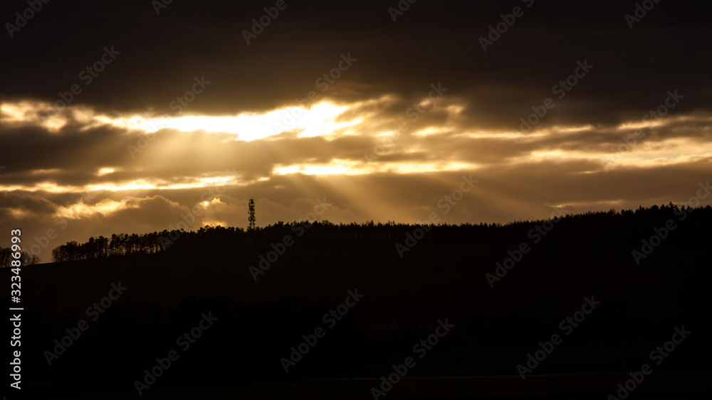 Fototapeta premium dramatic sunset