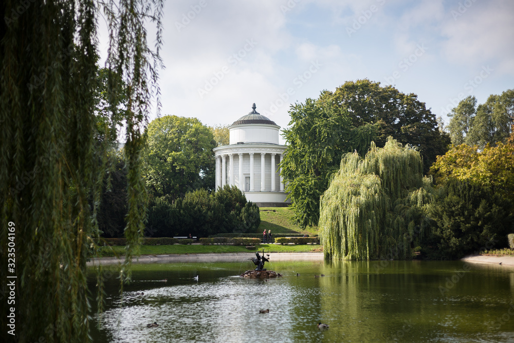 Obraz premium Wodozbiór and pond in Ogród Saski, Warsaw, Poland