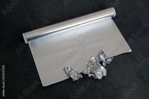 aluminum foil, aluminum foil in the form of rolls, aluminum foil for baking in the oven