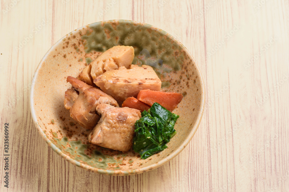 春の味覚 タケノコの煮物 春の味覚 タケノコの煮物