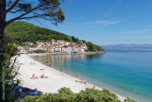 Fototapeta Naklejka Na Ścianę i Meble -  Kroatien - Adria - Kvarner Bucht - Mošćenička Draga