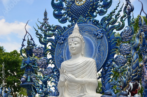 Wat rong suea ten Changrai Thailand photo