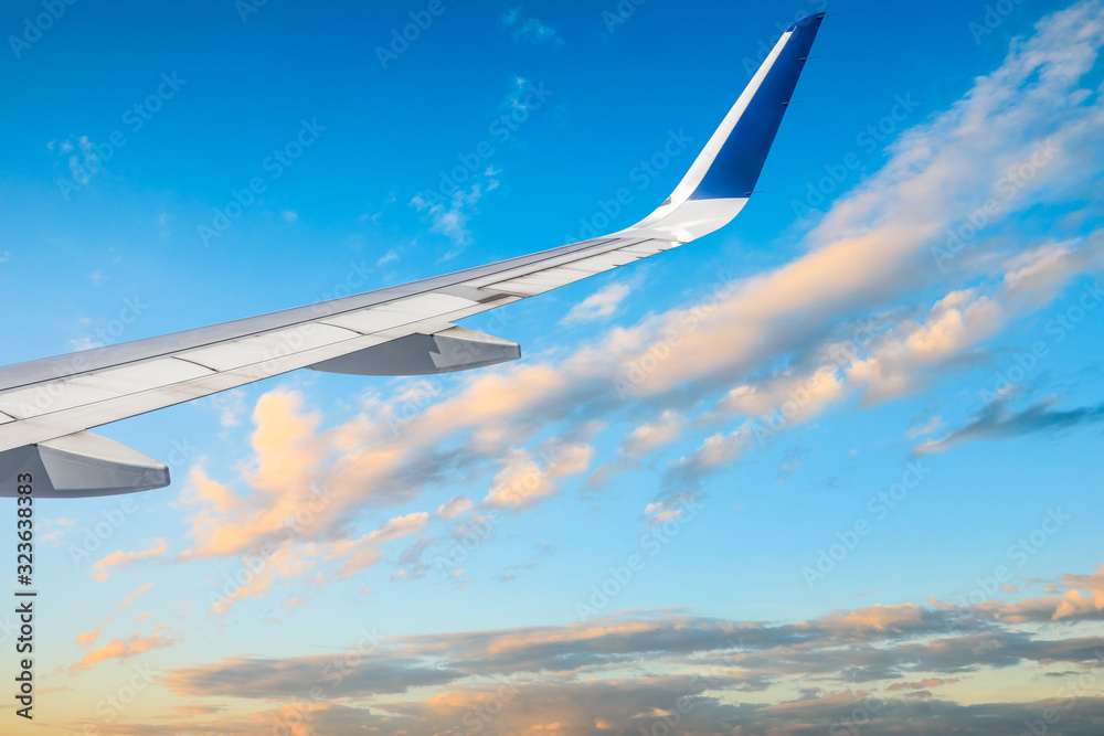 High-altitude airplane and beautiful sky in spring High-altitude airplane and beautiful sky in spring