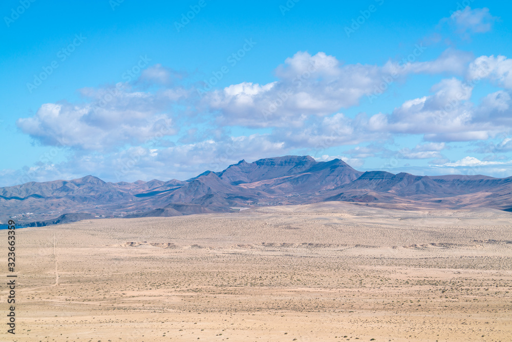 Fototapeta premium Istmo de la Pared - Fuerteventura at its narrowest point. Stone desert