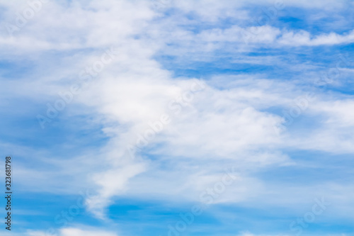 Wolkengebilde Mit blauem Himmel als Hintergrund-Textur  © Ralf Depner