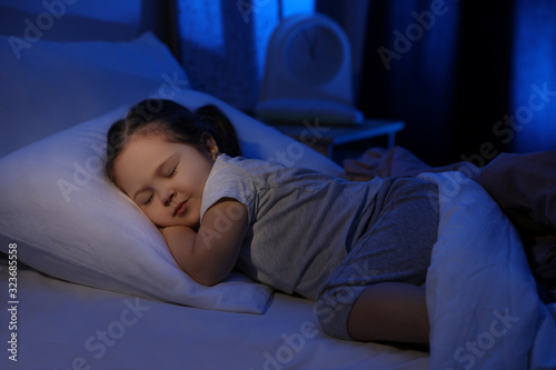 Canvastavla Cute little girl sleeping at home. Bedtime schedule