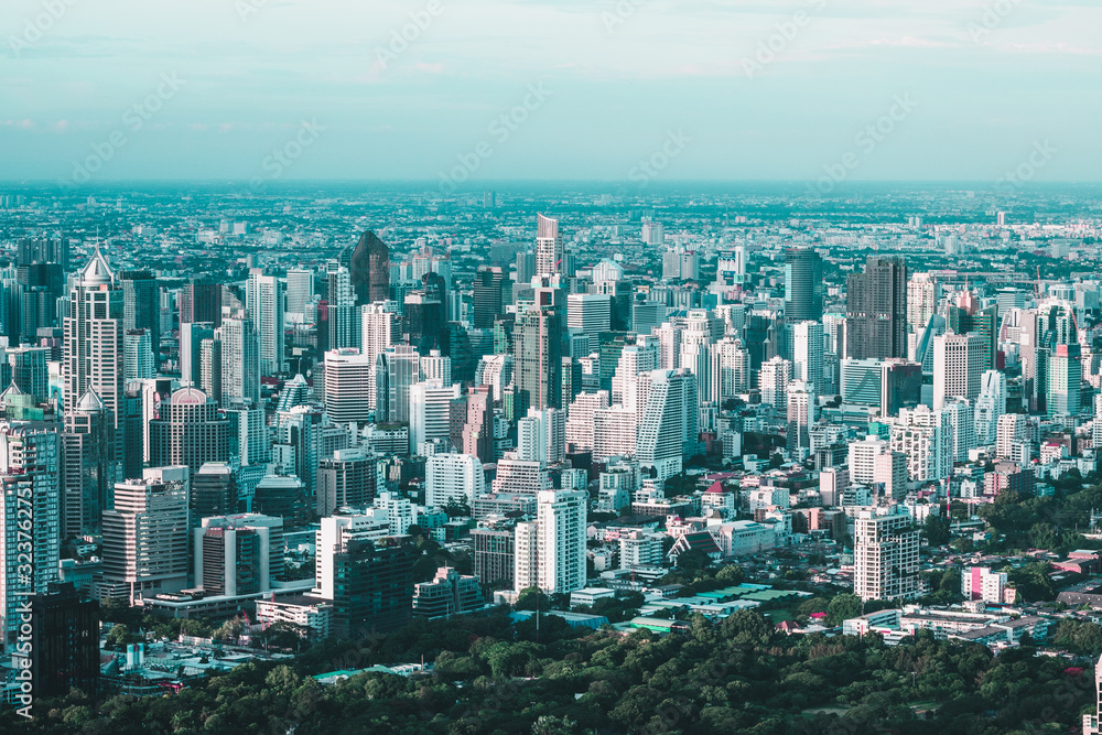 Obraz premium Vew of Bangkok skyline and skyscraper seen from Mahanakhon Tower Famous skyscrapers in day time