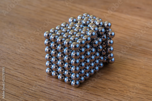 magnets thinking out of the box