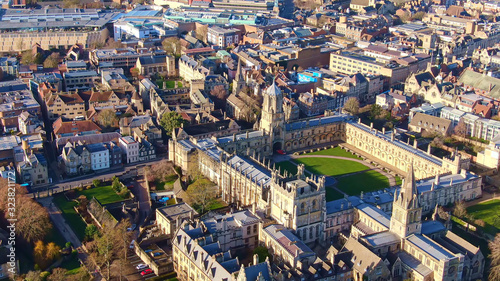 City of Oxford and Christ Church University - aerial view -aerial photography © 4kclips