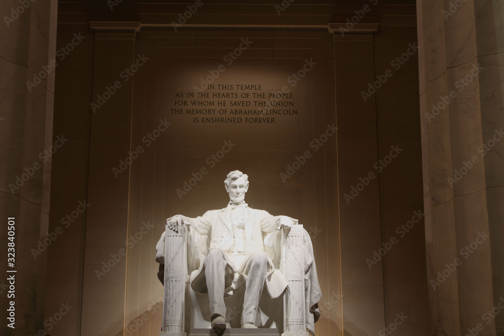 Abraham Lincoln Stsatue in Washington DC